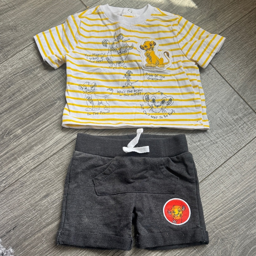Yellow Striped Lion King Newborn Outfit